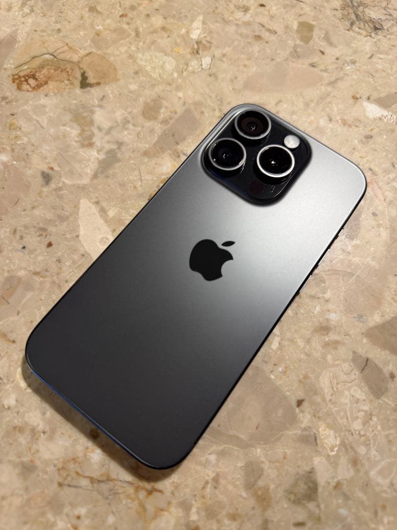 iPhone 15 Pro 256GB Black SIMフリー 86%