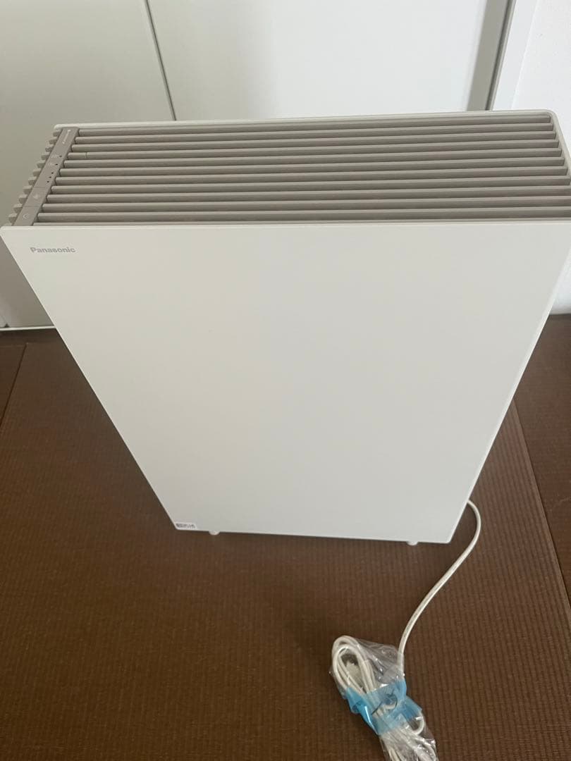 パナソニック　F-PX70C ホワイト空気清浄機 本体