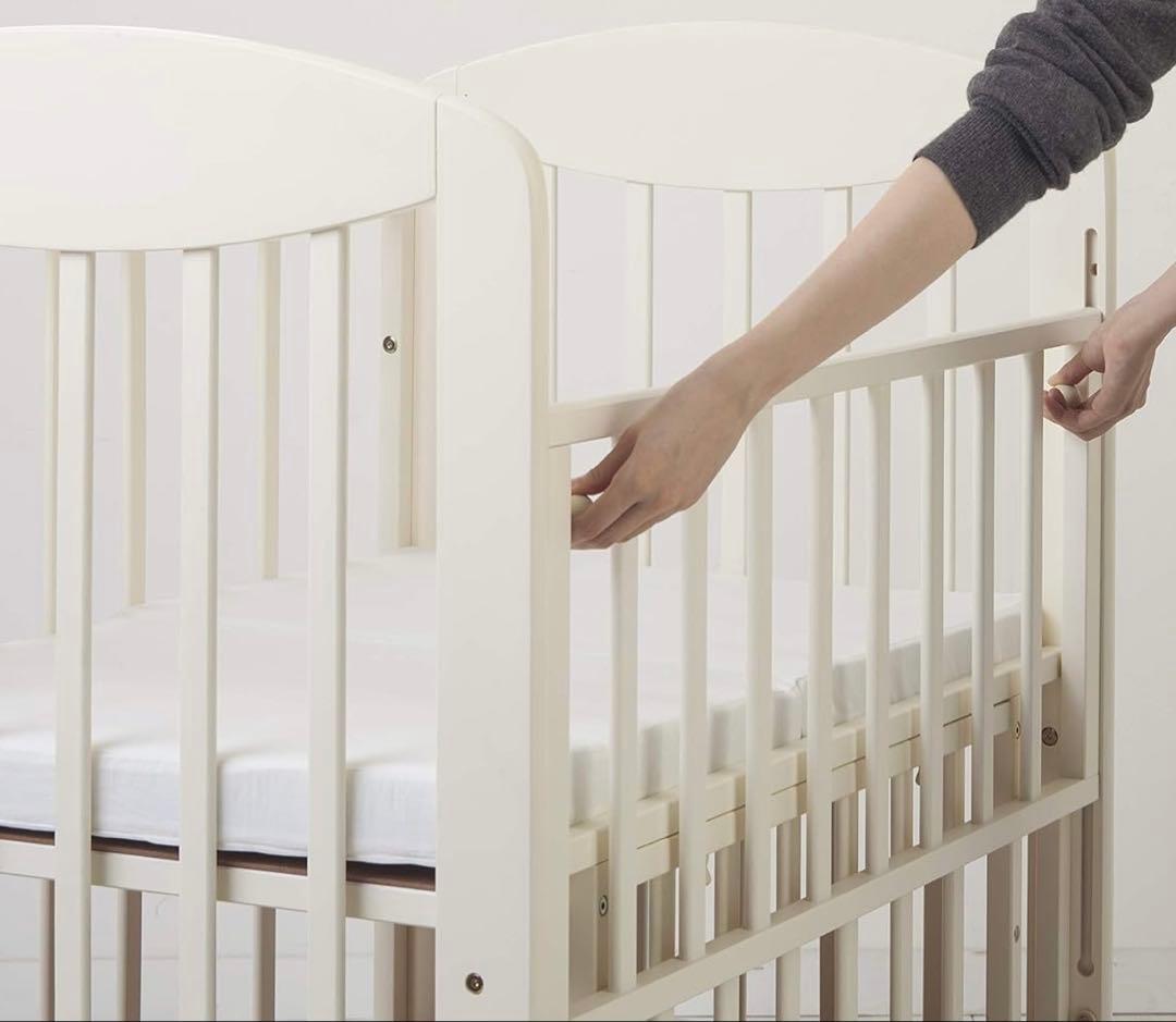 みはる KATOJI カトージ ベビーベッド プチバニラ 中古