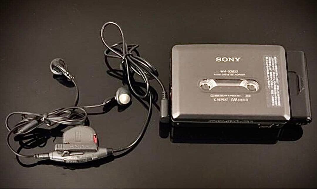 カセットウォークマンSONY WM-GX822茶「機能多い、整備済み、完動美品」