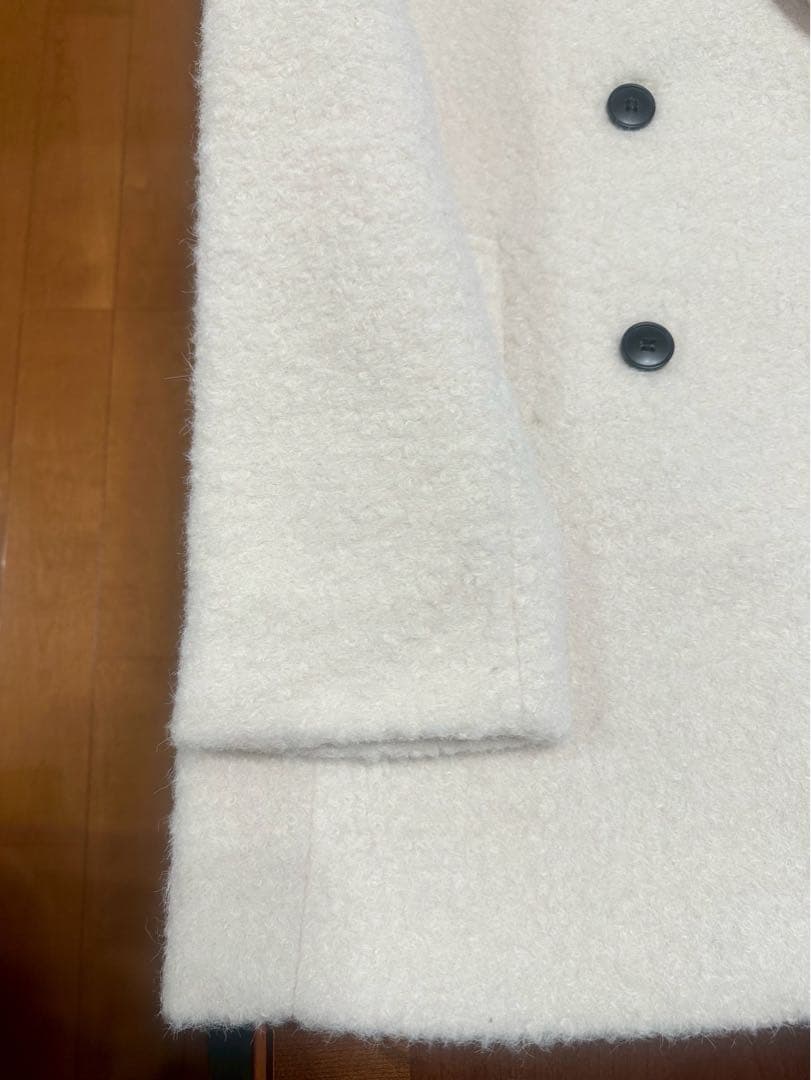 お値下げ！ZARA ブークレダブルブレストミディ丈コート