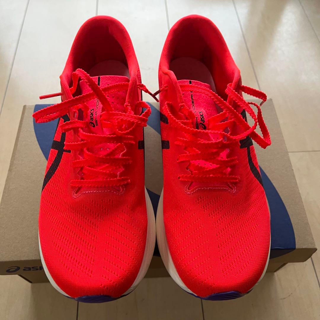 【美品】走行8キロASICS S4+YOGIRI 26.5