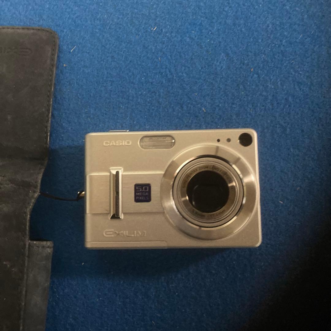 CASIO Exilim 500万画素 コンパクトデジタルカメラ