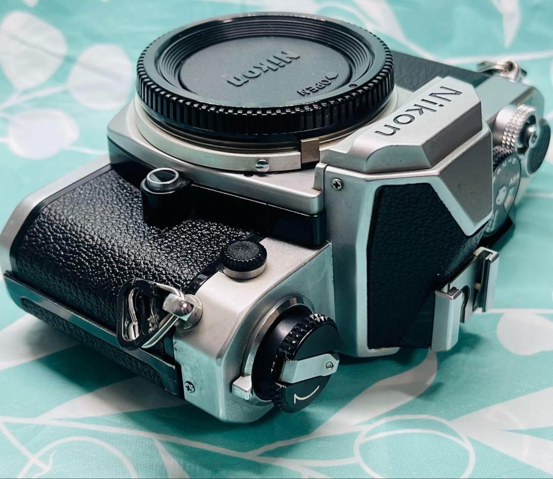 Nikon FMボディ 初期型 動作確認済 プリズム腐食有