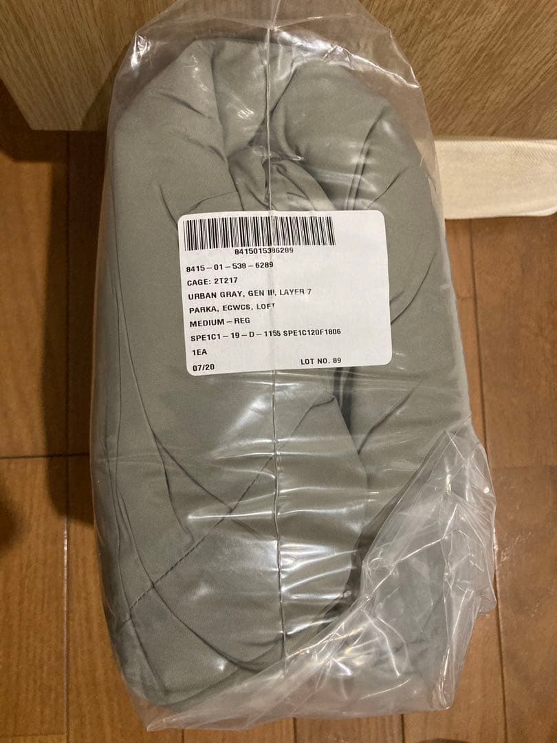 【新品実物】米軍 ECWCS Level7 Climashield M-R