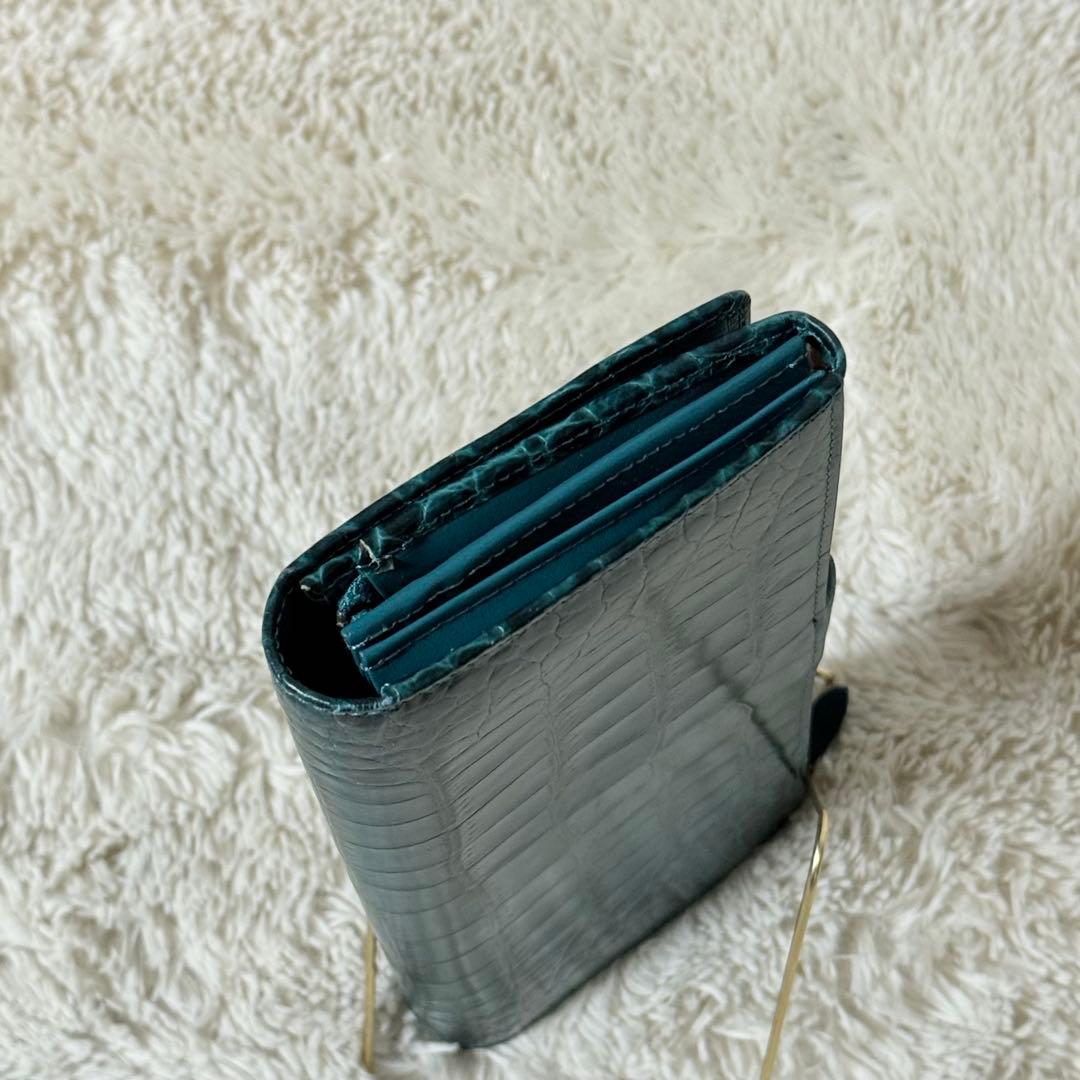 ⭐️新品未使用⭐️　Epoi　エポイ　クロコ型押し　長財布　ベルトストラップ