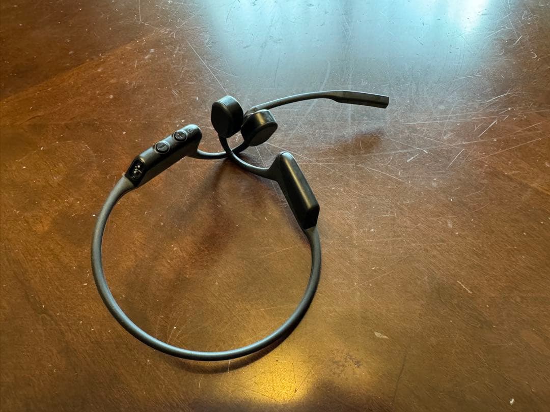 Shokz OpenComm2 UC アップグレード前モデル　骨伝導イヤホン