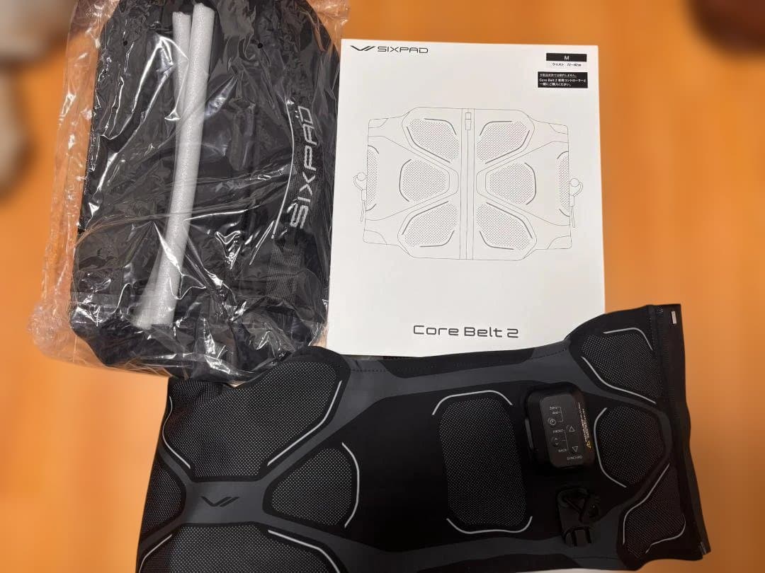 SIXPADコアベルト2 Ｍサイズ　コントローラー、箱、説明書、専用バッグあり