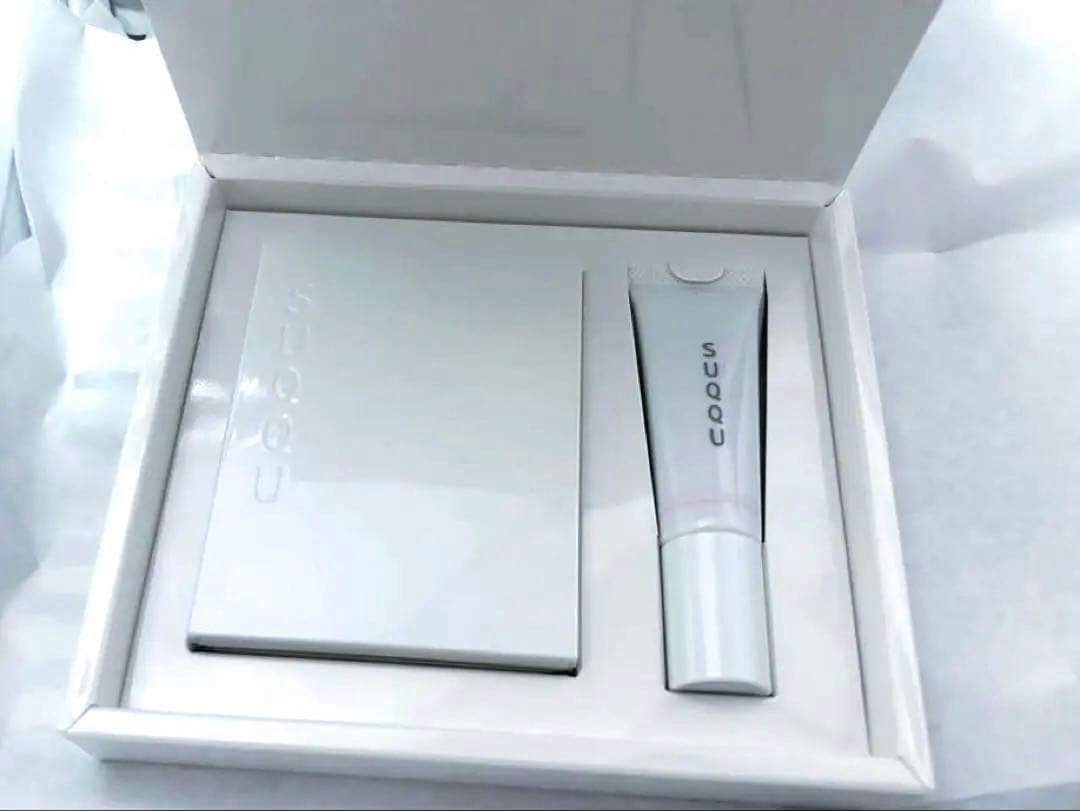 【新品未使用】SUQQU 舜華 2025 ホリデー コレクション　2点セット