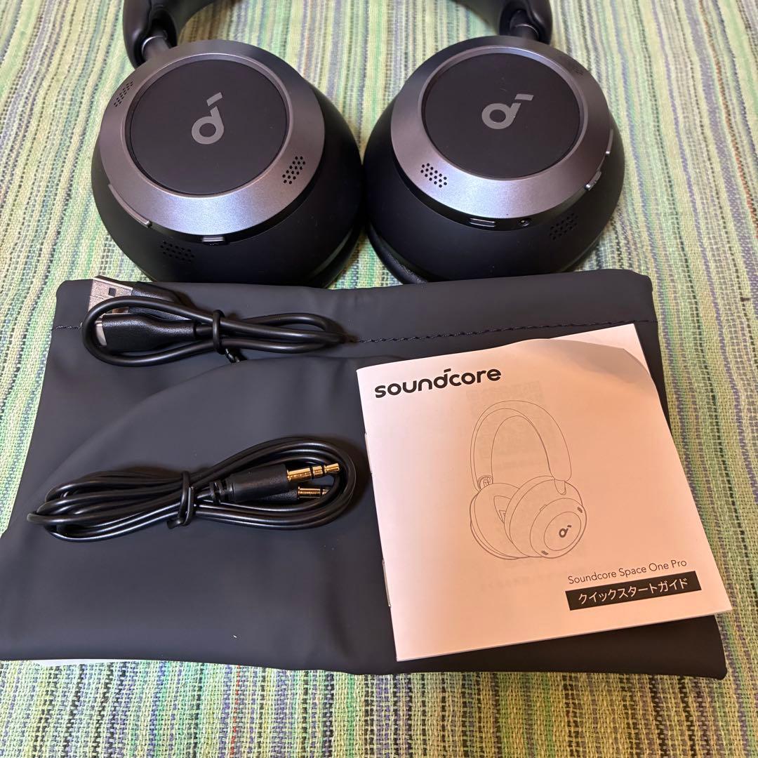 soundcore Space One Pro ワイヤレスヘッドホン　anker
