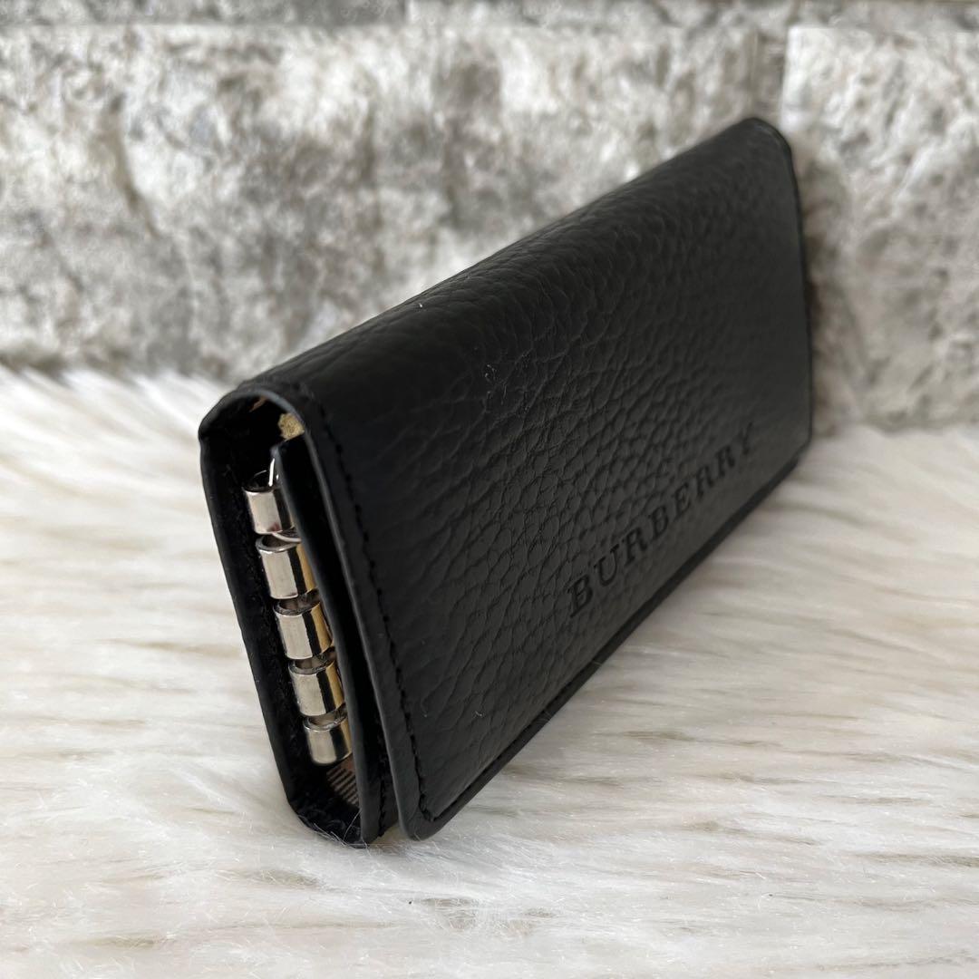 【新品未使用】バーバリー　裏地ノバチェック　レザー　5連キーケース　ユニセックス