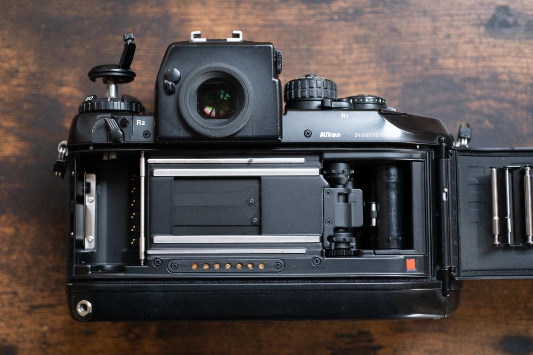 動作品 Nikon F4　ニコン フィルムカメラ