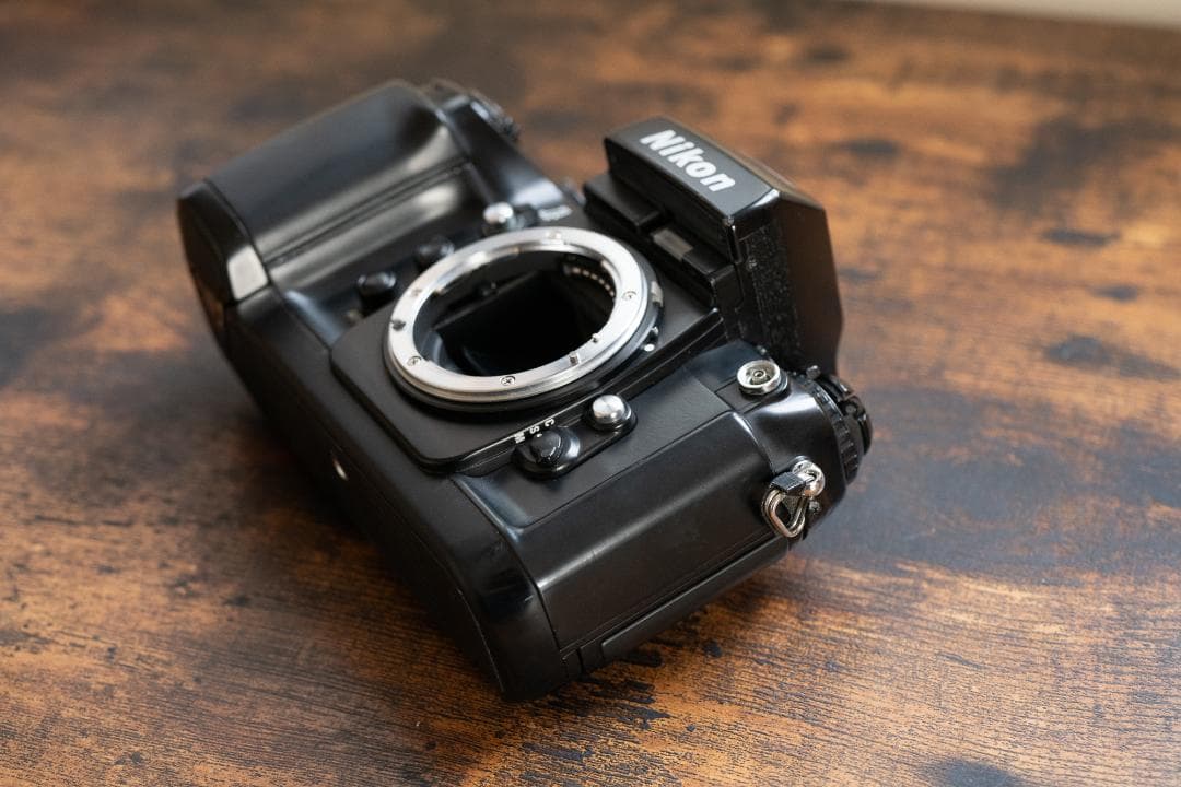 動作品 Nikon F4　ニコン フィルムカメラ