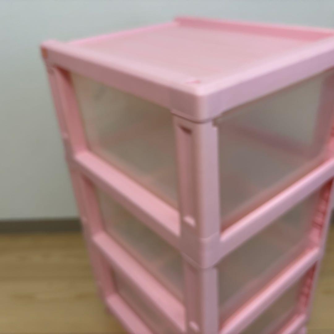 【専用】ハローキティ　収納ボックス　3段衣装ケース　キャスター付き　サンリオ