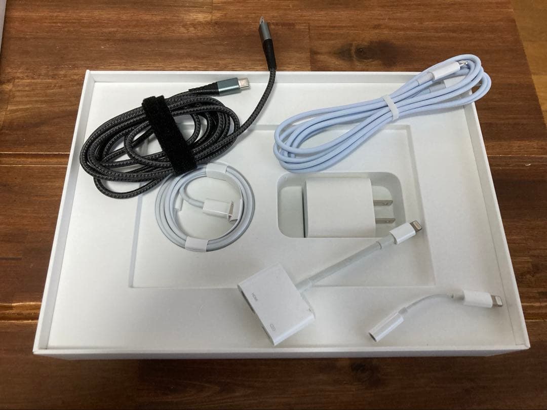 iPad 第9世代　64GB スペースグレイ　海外購入品