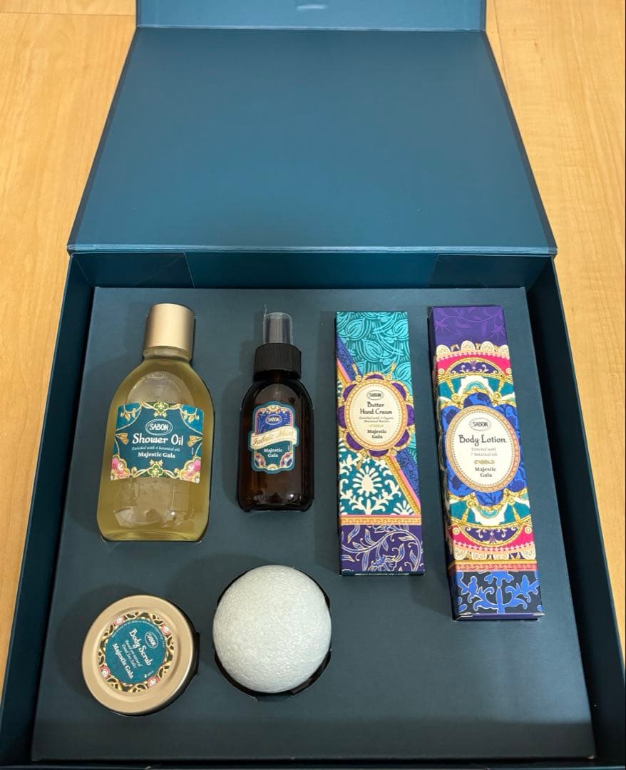 【限定キットセット】SABON ホリデーギフト マジェスティック・ガラ