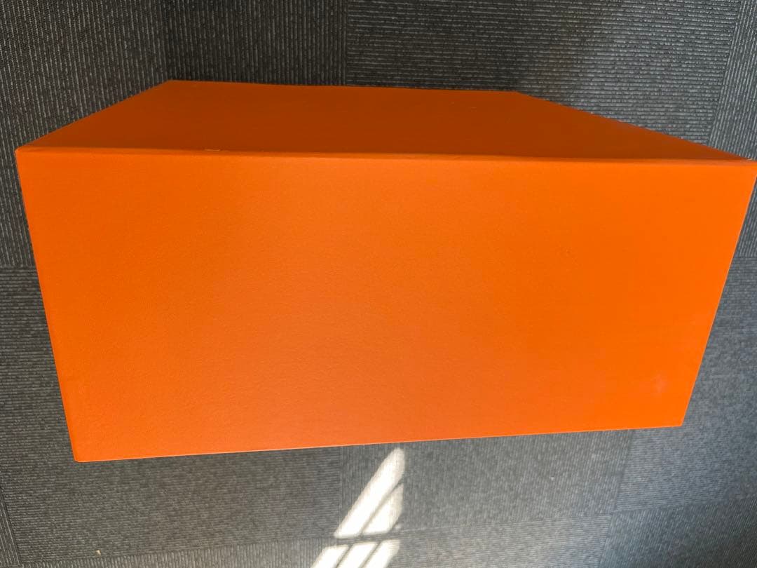 HERMES バッグ空箱　おまけルイヴィトン箱付