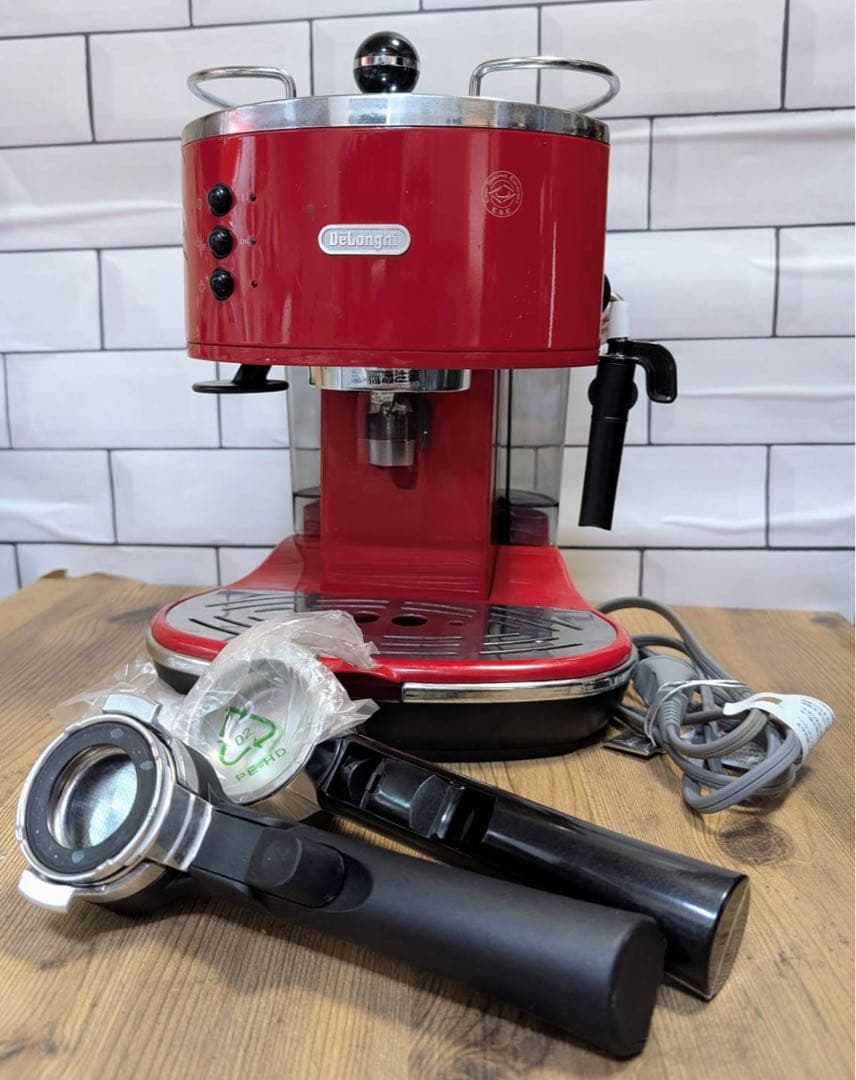 デロンギ エスプレッソ・カプチーノメーカー ECO310 アイコナレッド