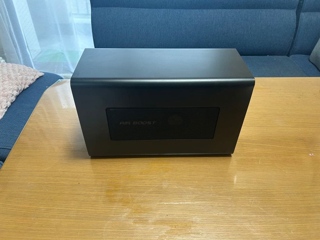 Radeon RX Vega 64 OCとRazer Core Xのセット