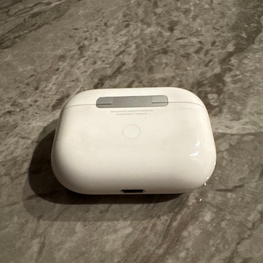 AirPods Pro 第1世代｜動作確認済み・ケーブル付属