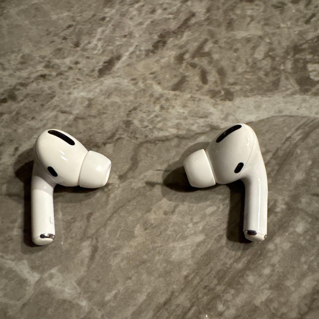 AirPods Pro 第1世代｜動作確認済み・ケーブル付属