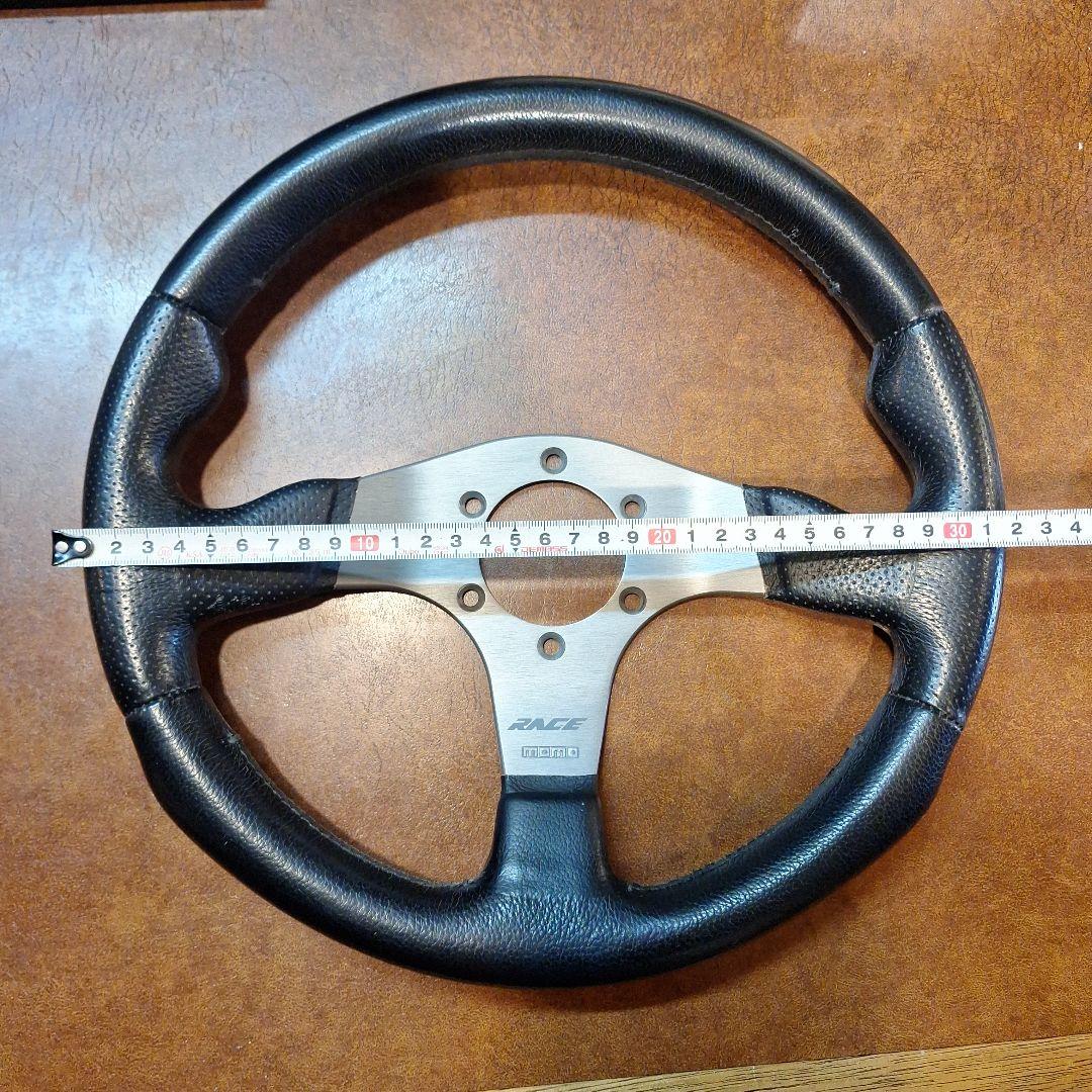 MOMO Race モモ　ステアリング 320mm ブラック