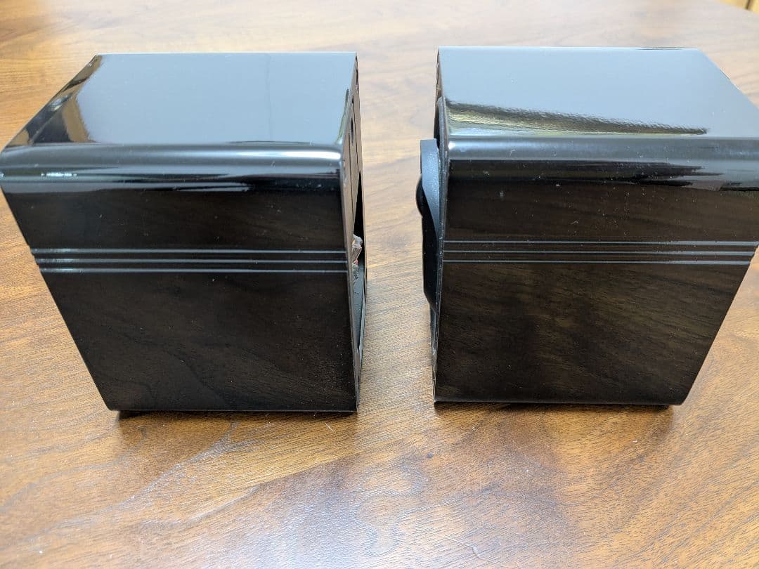 スピーカー・ウーファー ELAC BS302