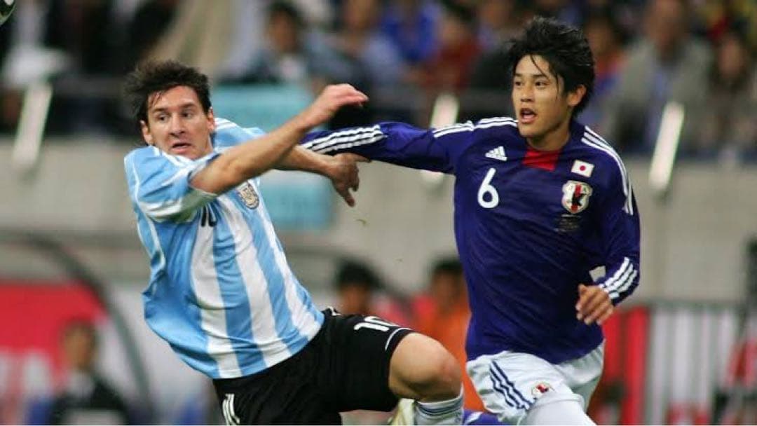 内田篤人　直筆サインフォト　ファーストナンバー　日本代表　シャルケ　BBM