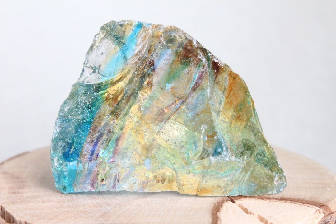 シエラネバダ産アンダラクリスタル　マルチカラー