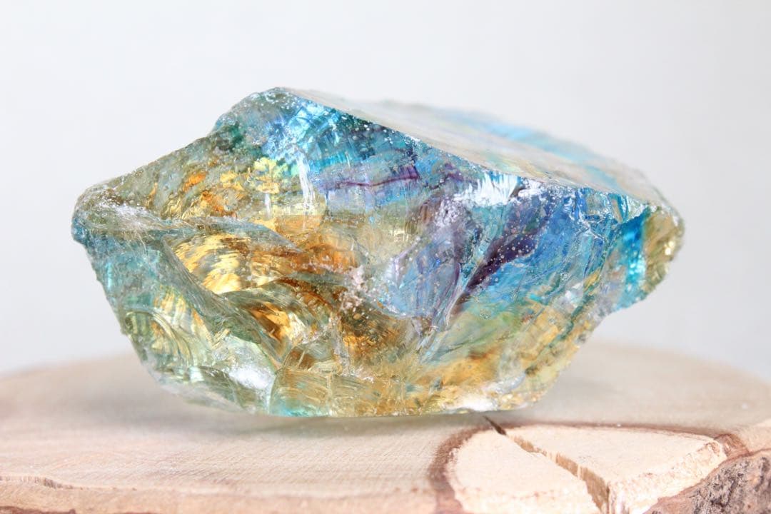 シエラネバダ産アンダラクリスタル　マルチカラー