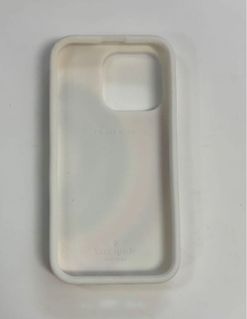 在庫わずか☘️正規品 ケイトスペードiPhone14Pro ケース 虹 レインボー