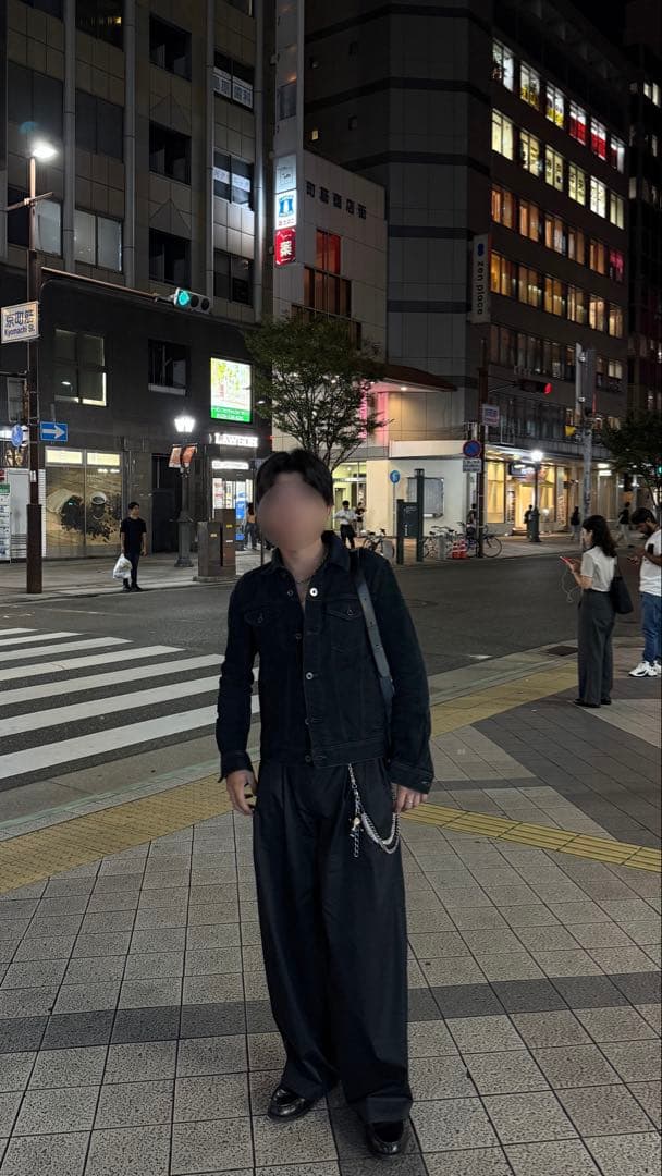 COS ワイドスラックス