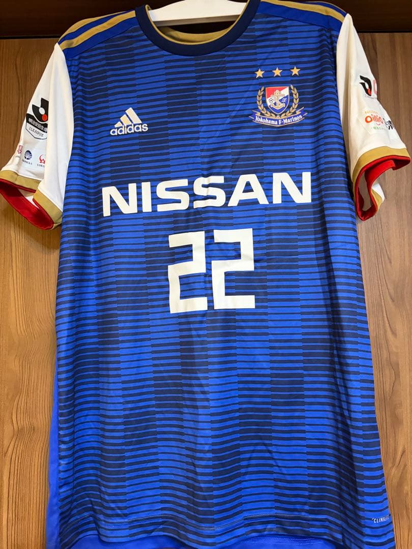 横浜F・マリノス adidas ユニフォーム　22番　中澤佑二