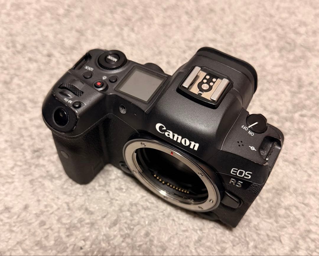 ミラーレス一眼カメラCanon EOS R5 ボディー EOS R5