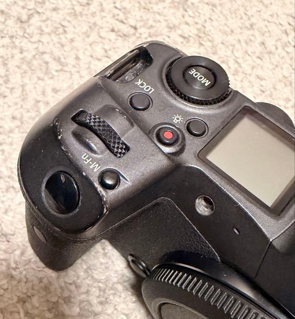 ミラーレス一眼カメラCanon EOS R5 ボディー EOS R5