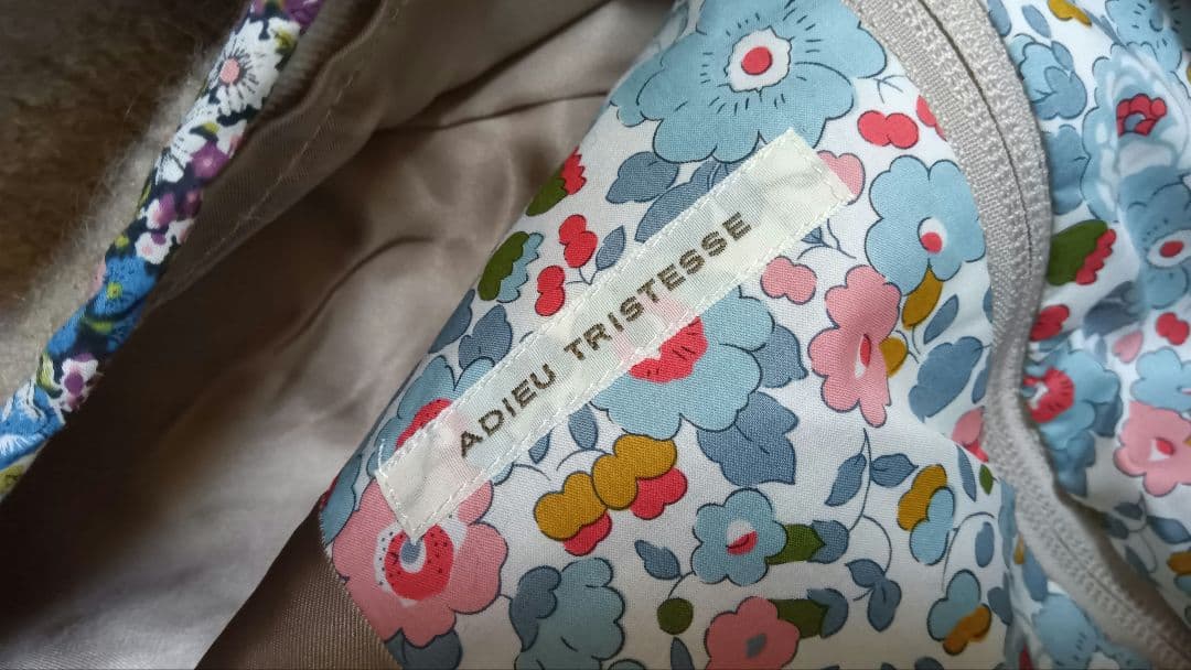 専用　アデュートリステス　adieu tristesse リバティ　ボアブルゾン