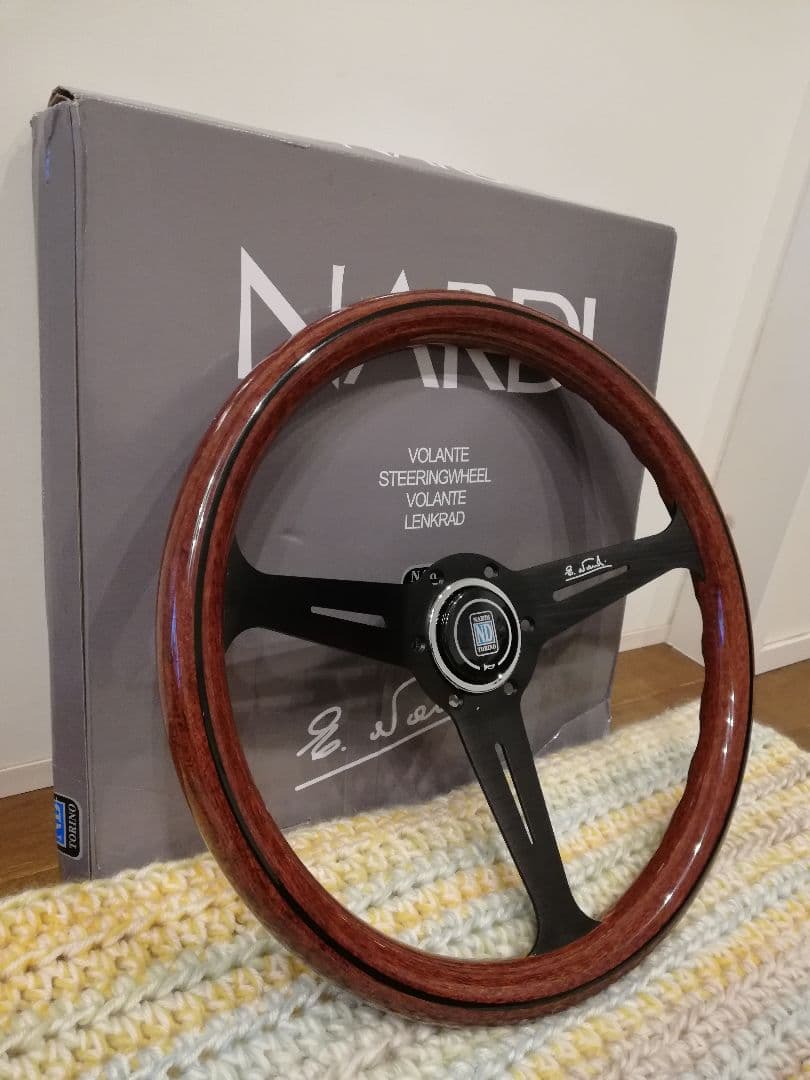 NARDI クラシック　ステアリングホイール 3スポーク ウッド/黒