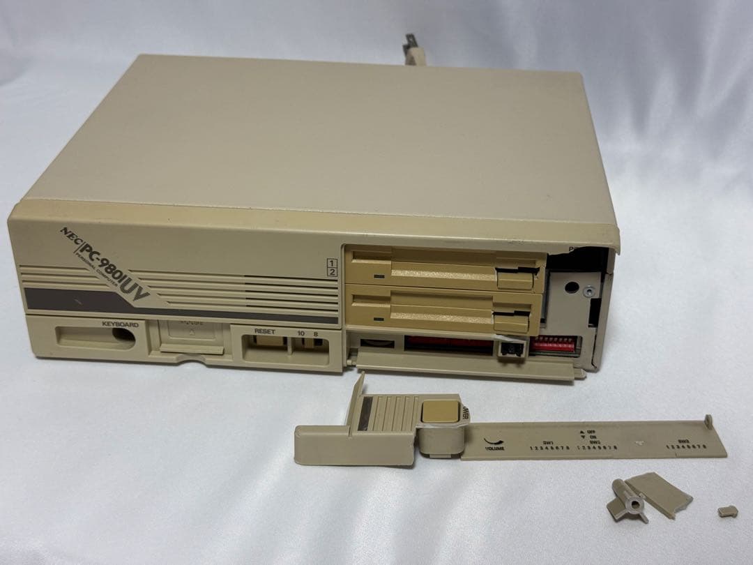 PC-9801UV11 ジャンク品