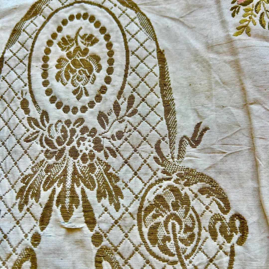 フランスアンティーク 古邸宅カーテン生地 朽ちた美を纏うテキスタイル