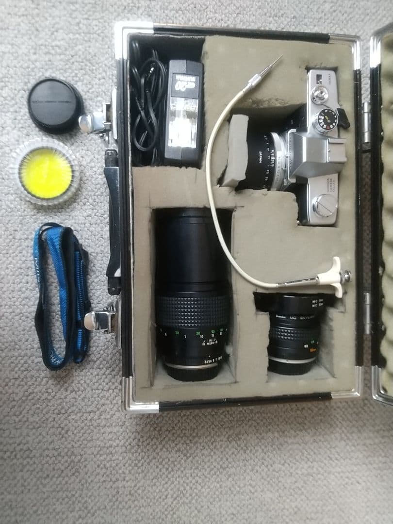 Minolta SR-T 101 フィルム一眼レフカメラ