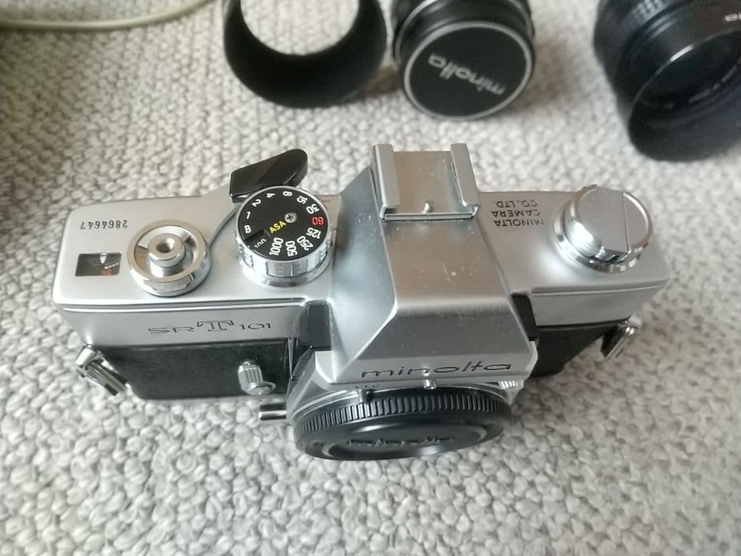 Minolta SR-T 101 フィルム一眼レフカメラ