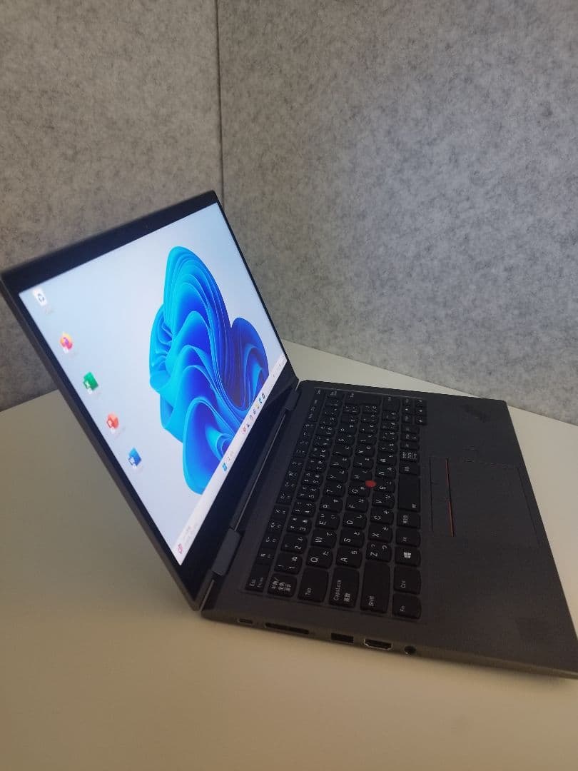 Thinkpad X1 Yoga 5th Gen 第10世代i7 高精細4K