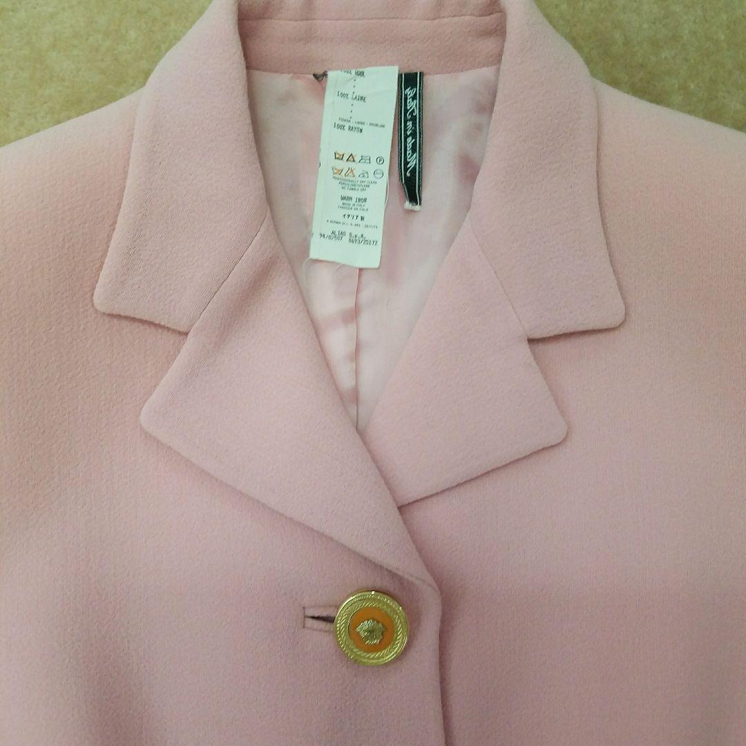 GIANNI VERSACE COUTUREのスーツです。ヴィンテージ物です！