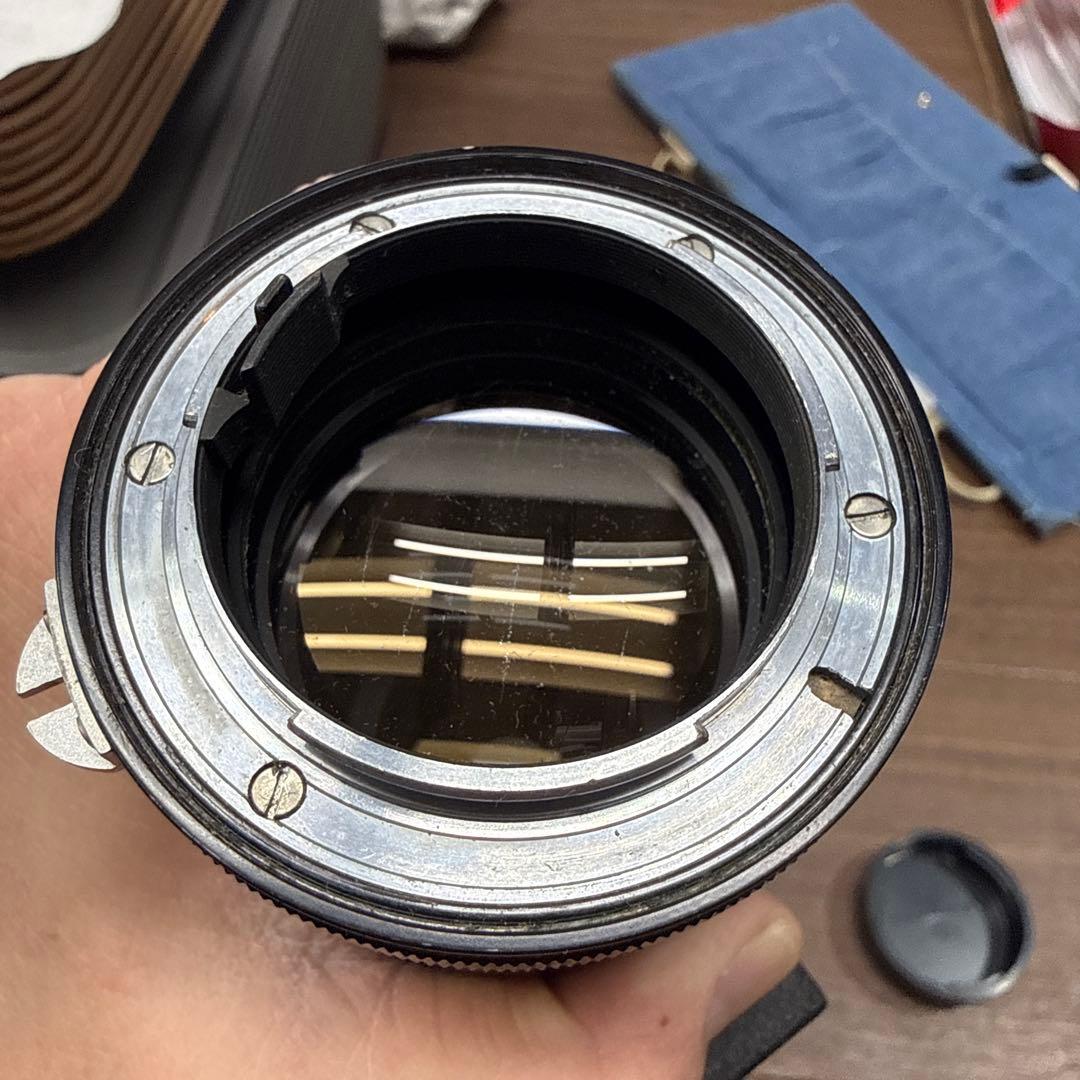 w*4様 Nikon F2 一眼レフフィルムカメラ 望遠レンズ付き