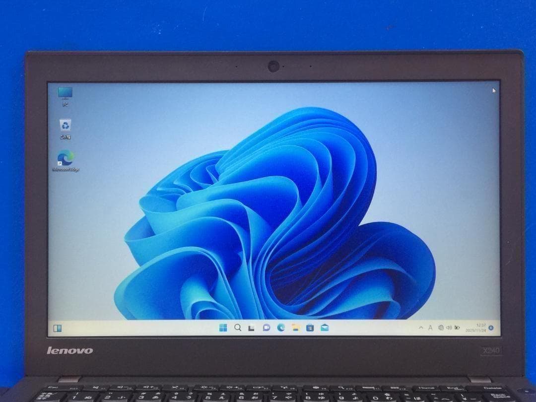 Lenovo ThinkPad X240 12.5型TFT 軽量・コンパクト