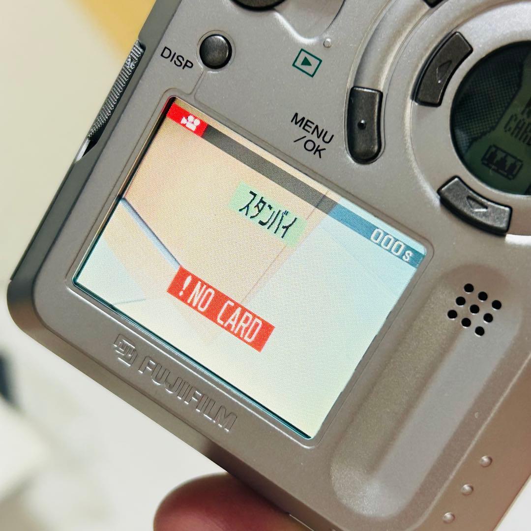 【動作品】【希少極美品】FUJIFILM ファインピクス 6800 Zoom