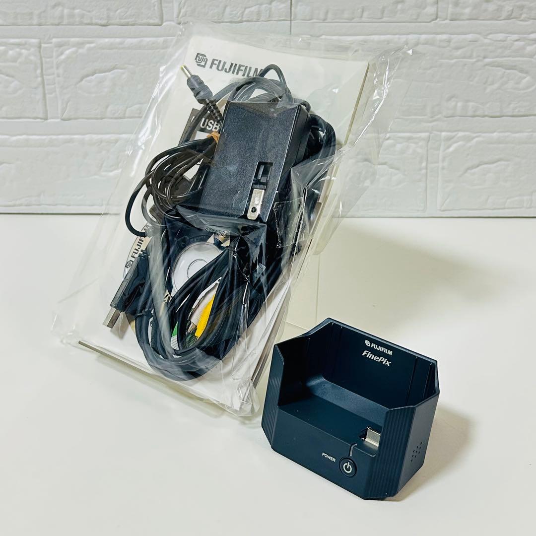 【動作品】【希少極美品】FUJIFILM ファインピクス 6800 Zoom