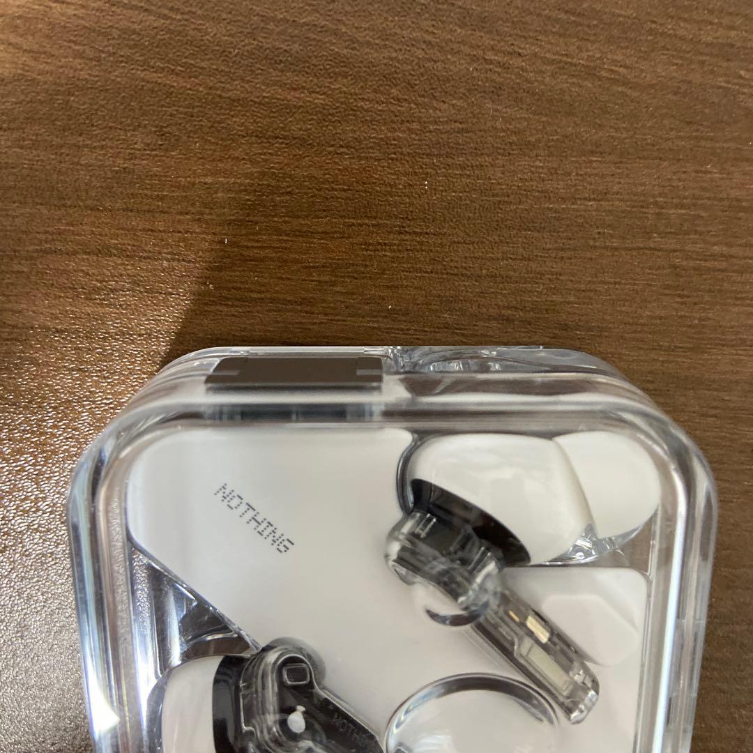 Nothing Ear (1) ワイヤレスイヤホン ホワイト ケース付き