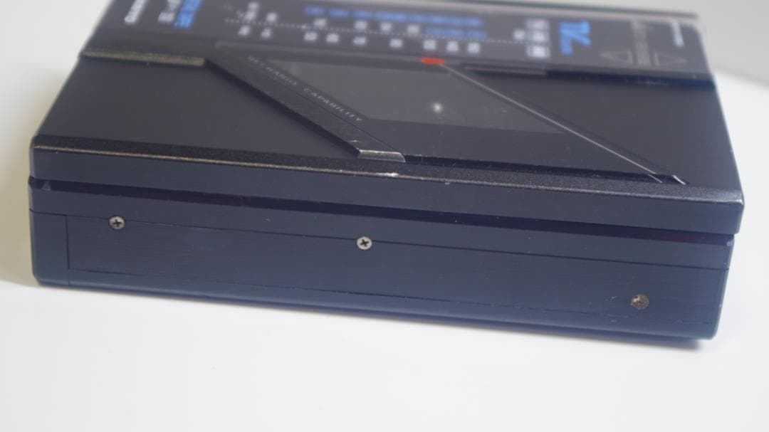 T0825 SANYO サンヨー JJ-F1 ポータブルカセットプレーヤー