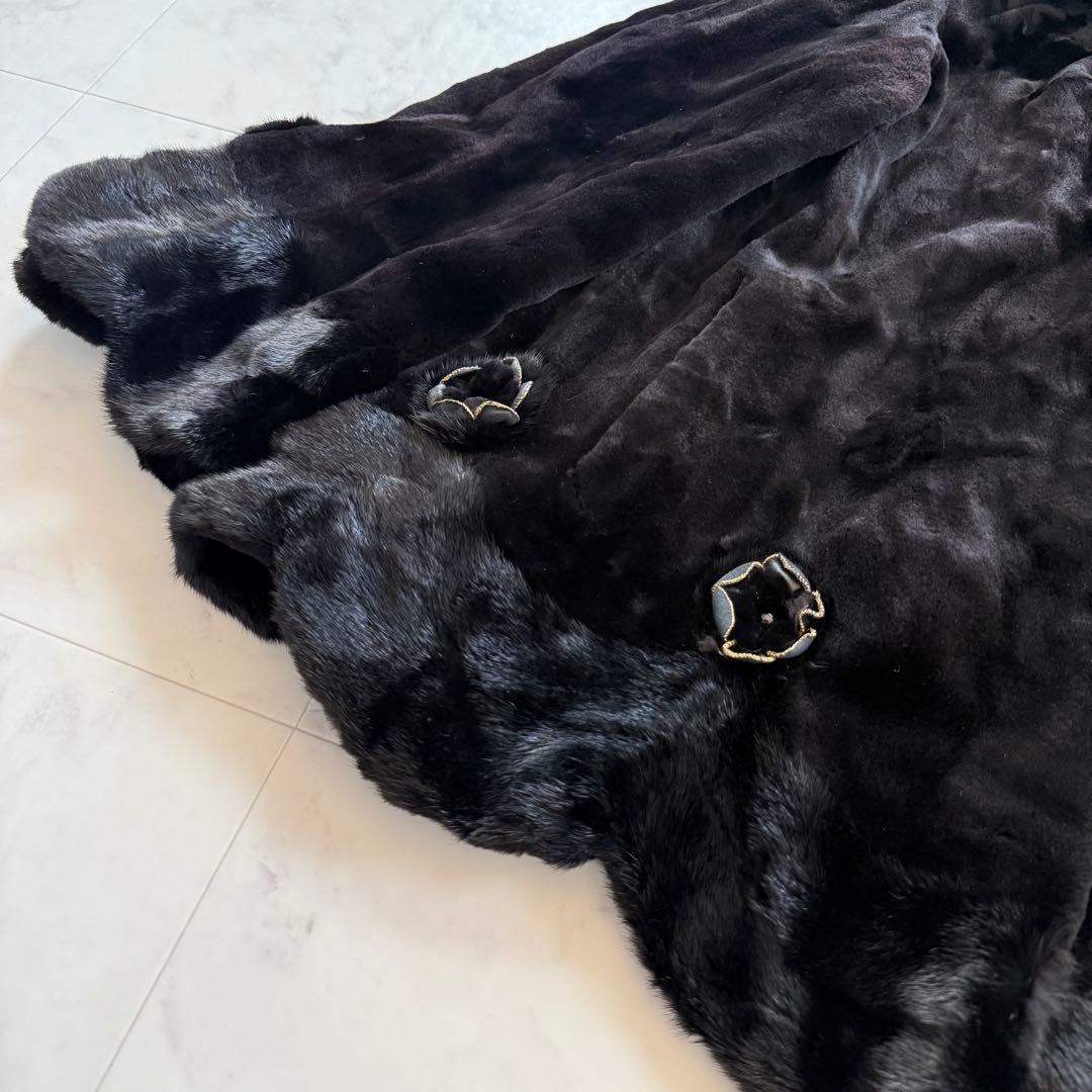 コペンハーゲン エンバ 花モチーフ スカラップ ブラックミンク 毛皮ファーコート